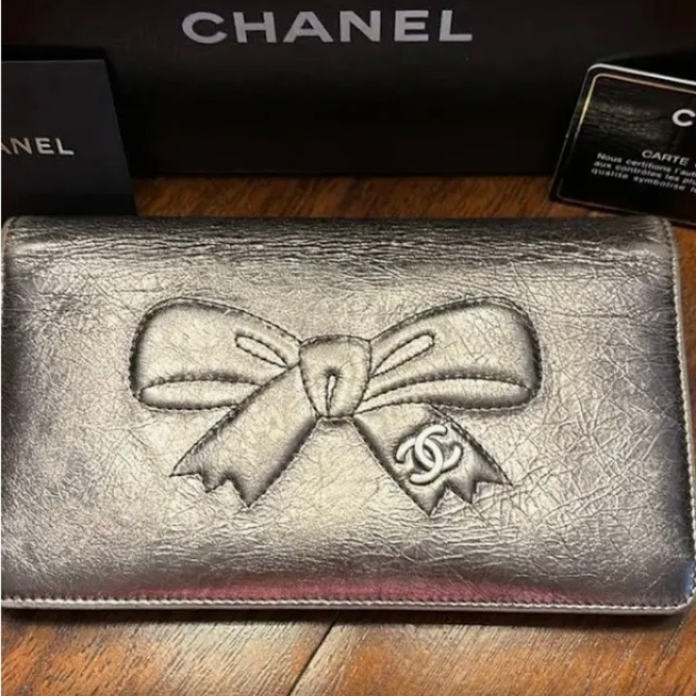Chanel Silver Bow Wallet